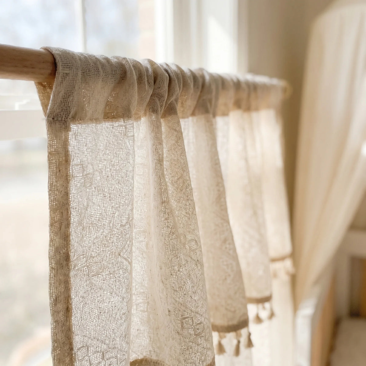 Linen Café Curtain Beige — Wide
