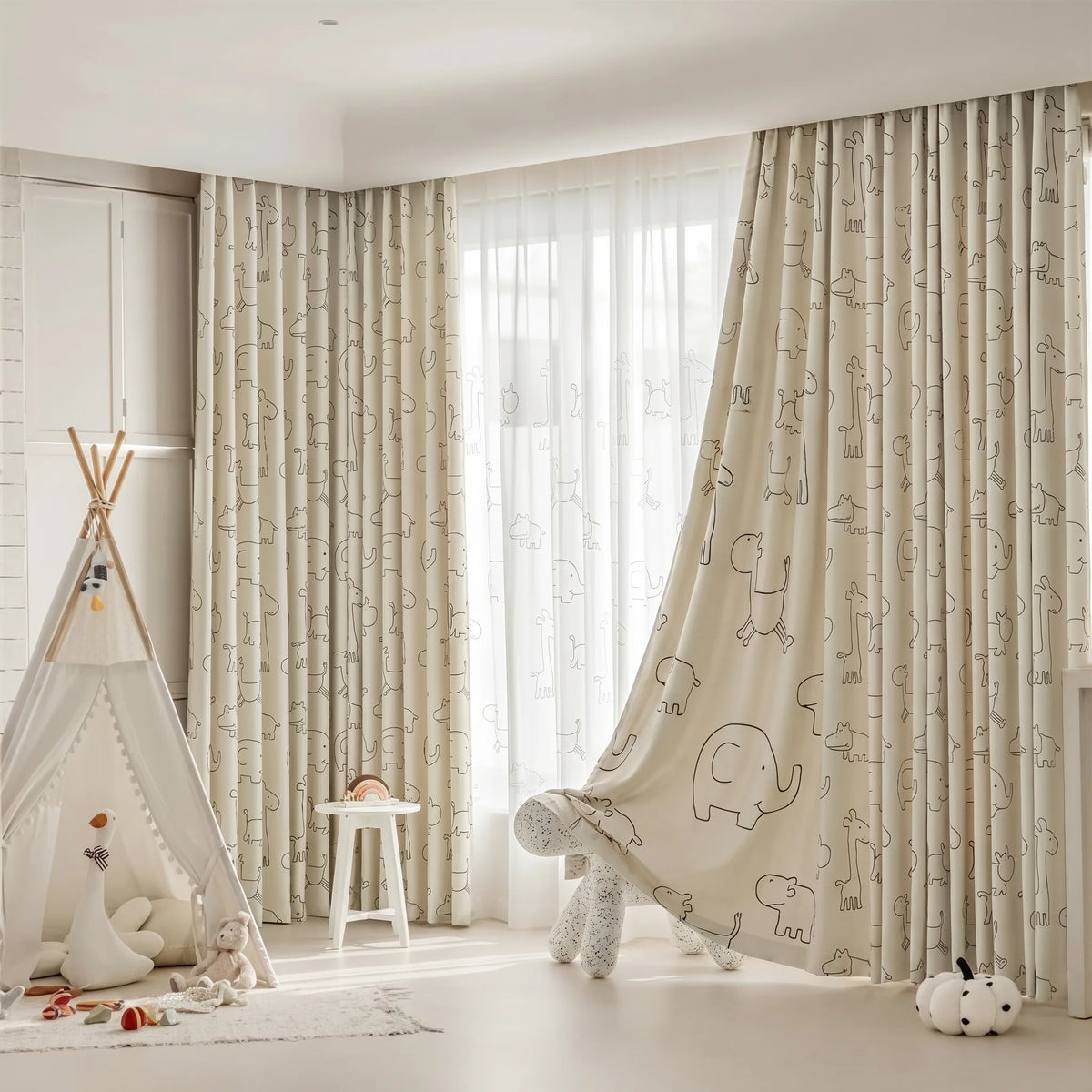 Room Darkening Curtains Beige — Animal Print