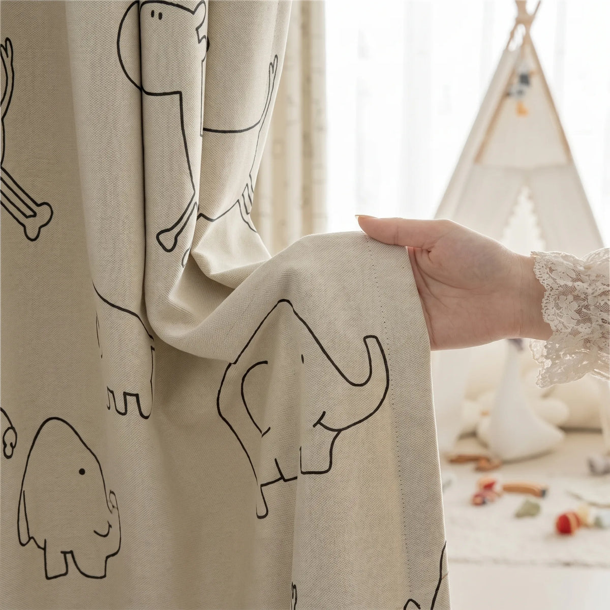 Room Darkening Curtains Beige — Animal Print