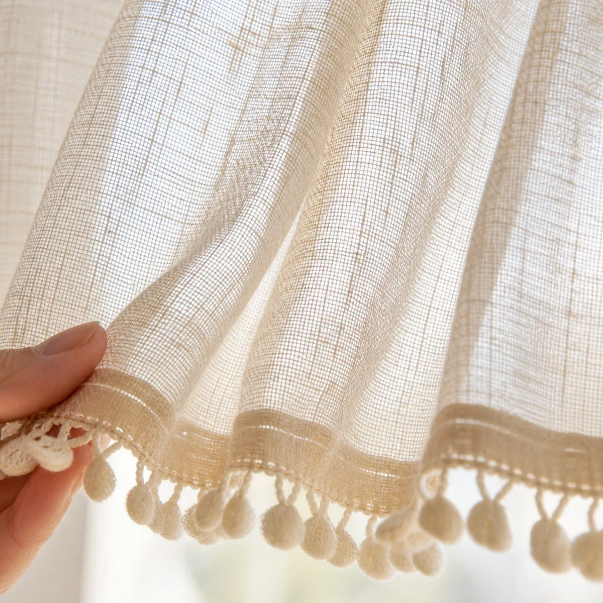 Linen Café Curtain Beige — Short